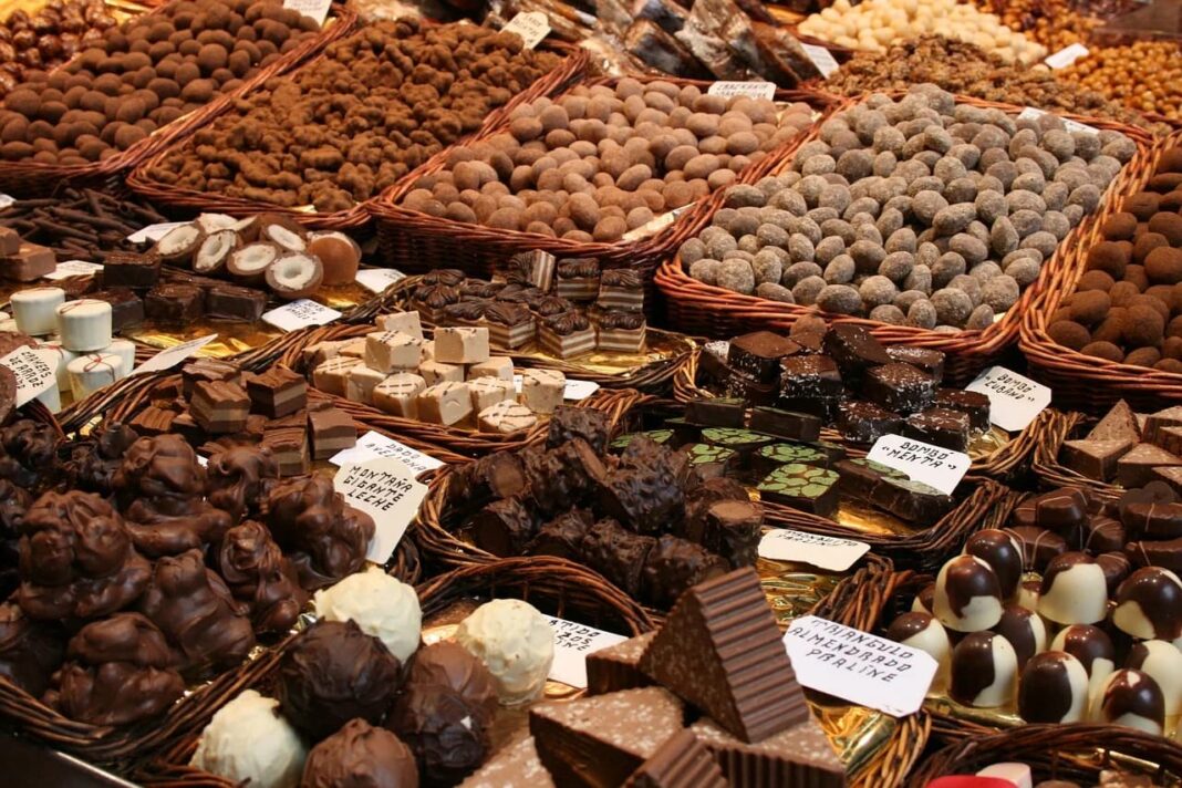 7 Biggest Chocolate Factories In The World WhatDeWhat