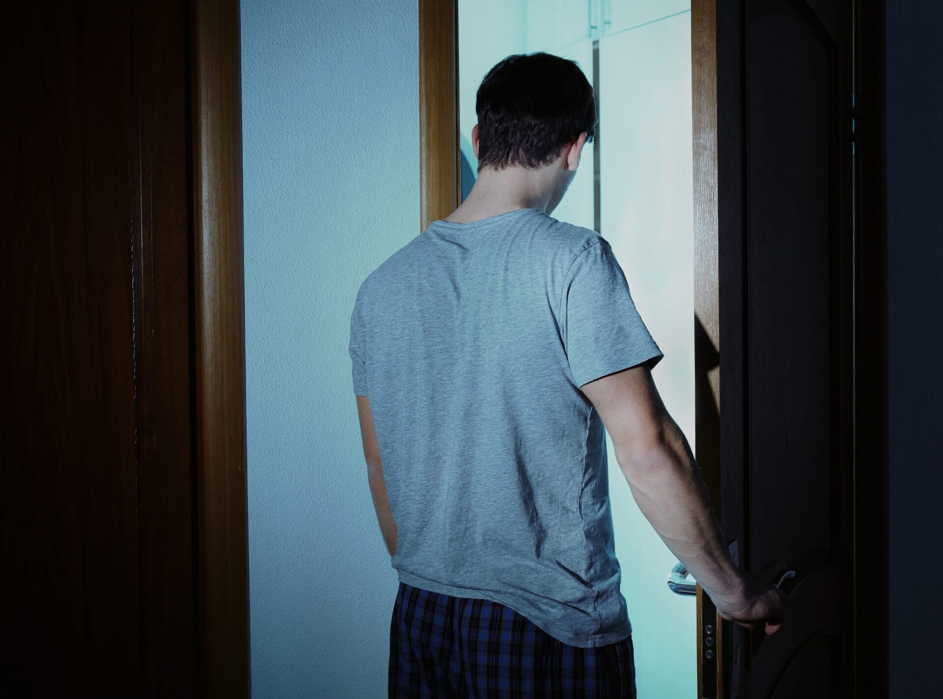 10 Terrifying Sleepwalking Tales WhatDeWhat 10-terrifying-sleepwalking-tales-whatdewhat